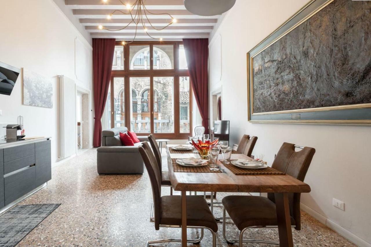 Apartment Ponte Raspi Canal View Venedig Exterior foto