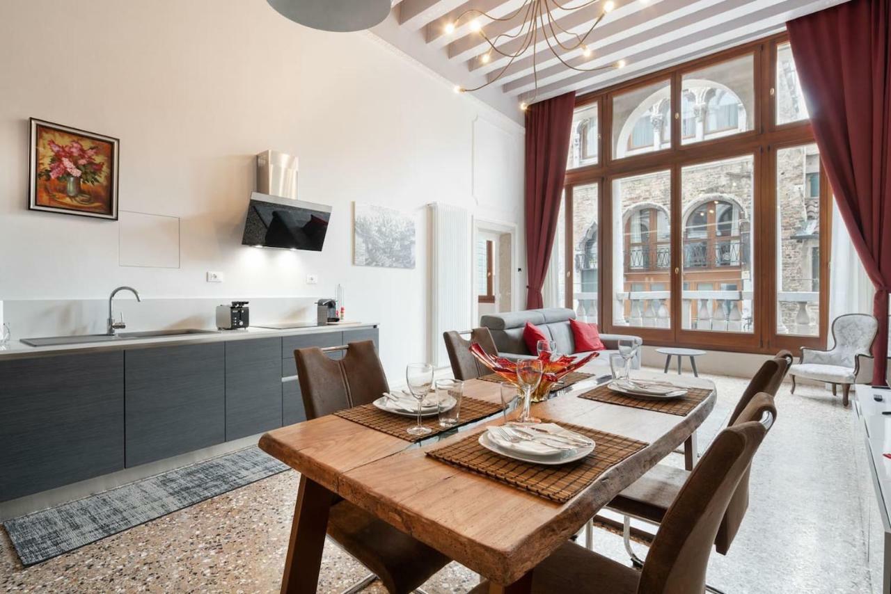 Apartment Ponte Raspi Canal View Venedig Exterior foto