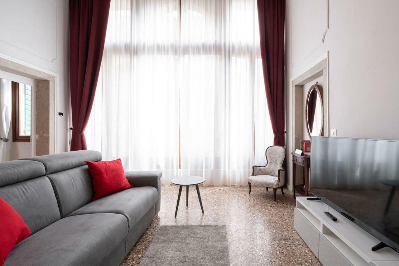 Apartment Ponte Raspi Canal View Venedig Exterior foto