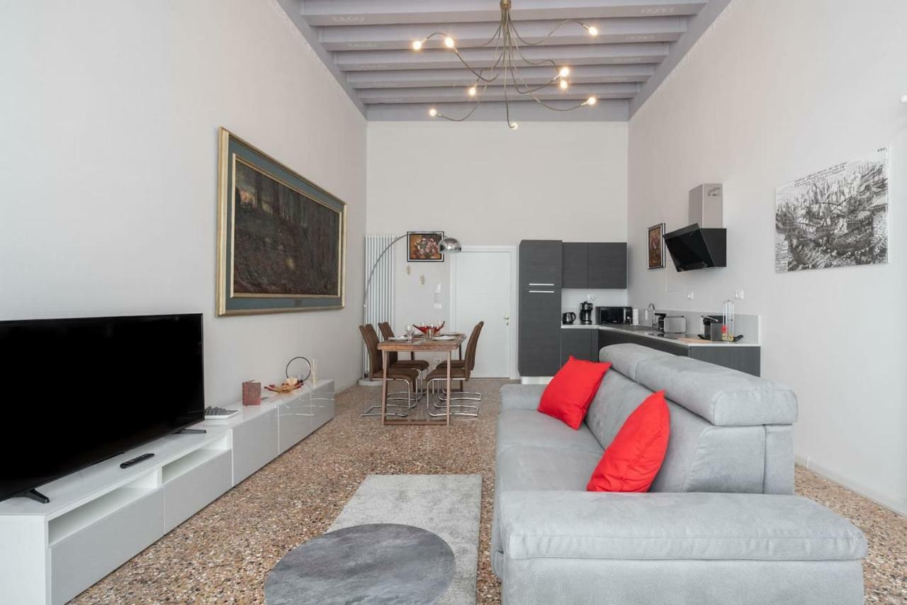 Apartment Ponte Raspi Canal View Venedig Exterior foto